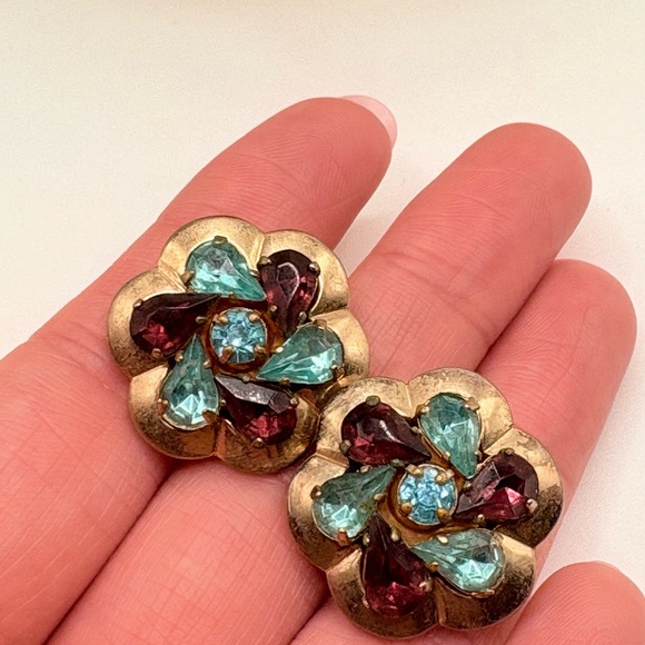 Vintage Barclay Rhinestone Necklace and Earring Set - Picture 6 of 7